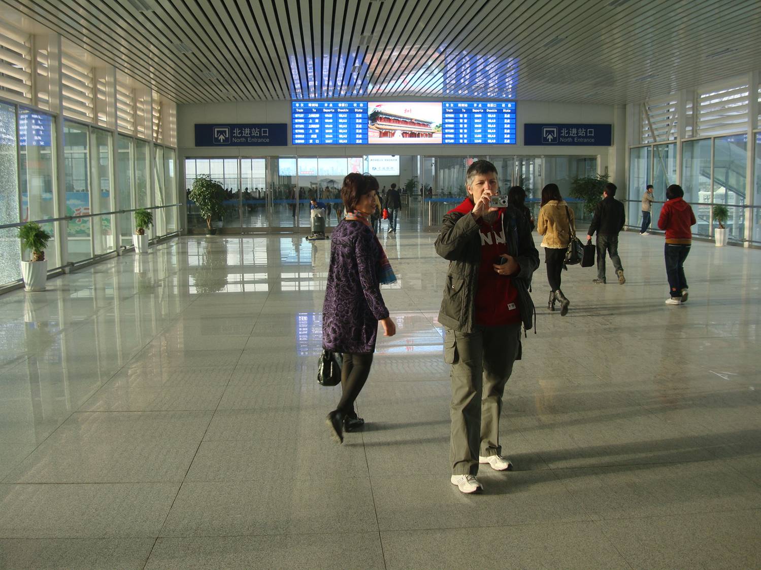 Picture:  The wide entrance to the new Wuxi Train station.